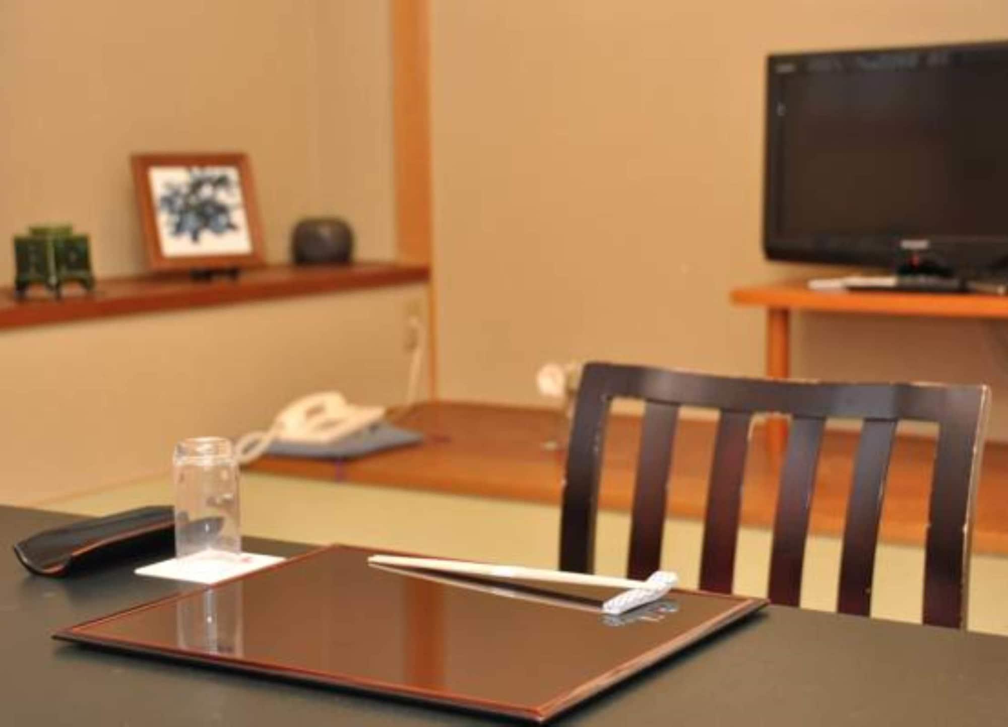 Gion Ryokan Karaku Киото Екстериор снимка