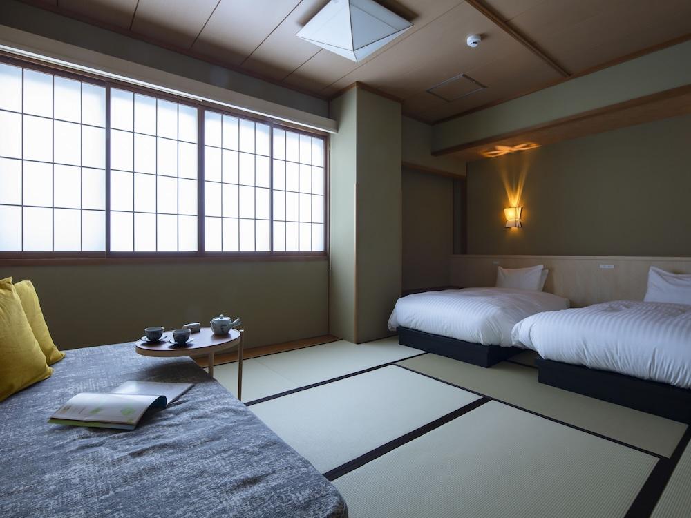Gion Ryokan Karaku Киото Екстериор снимка