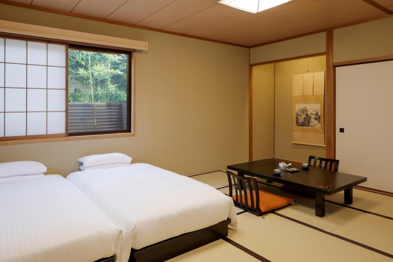 Gion Ryokan Karaku Киото Екстериор снимка