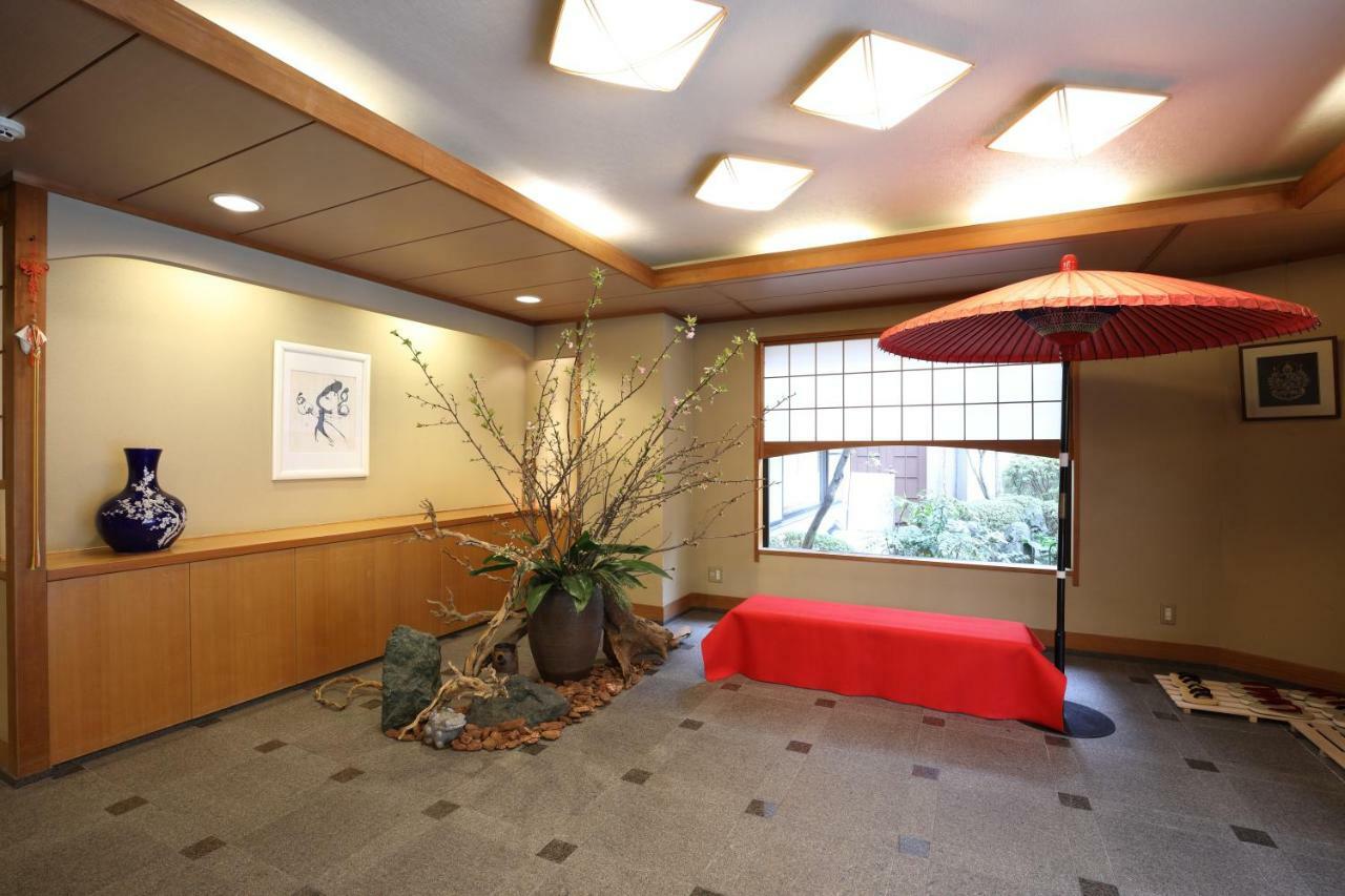 Gion Ryokan Karaku Киото Екстериор снимка