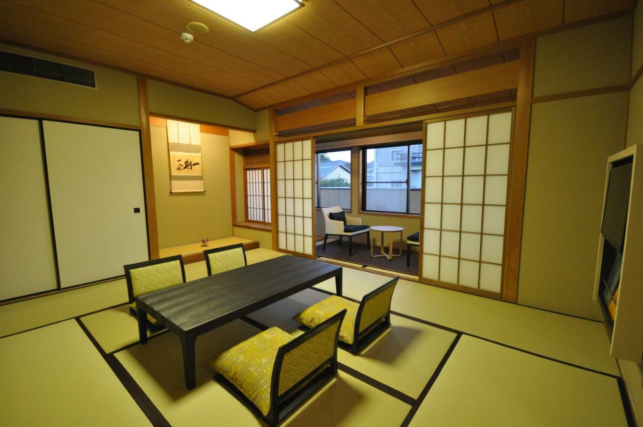 Gion Ryokan Karaku Киото Екстериор снимка