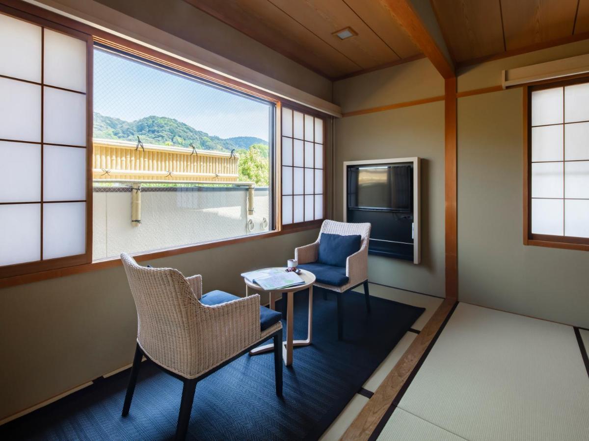 Gion Ryokan Karaku Киото Екстериор снимка