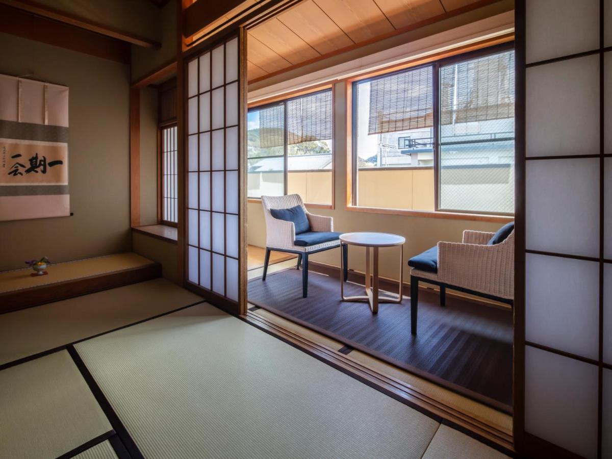 Gion Ryokan Karaku Киото Екстериор снимка